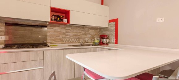 2 bedrooms Apartment in Saronno, Italy No. 322212 9