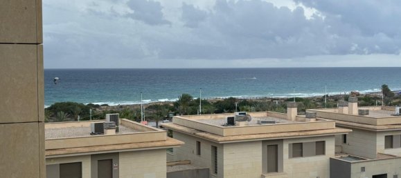 2 bedrooms Apartment in Alicante, Spain No. 132314 3