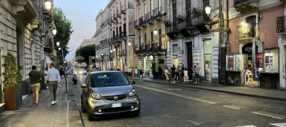 1 bedroom Apartment in Catania, Italy No. 327712 23