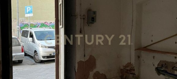 1 bedroom Apartment in Catania, Italy No. 327712 8