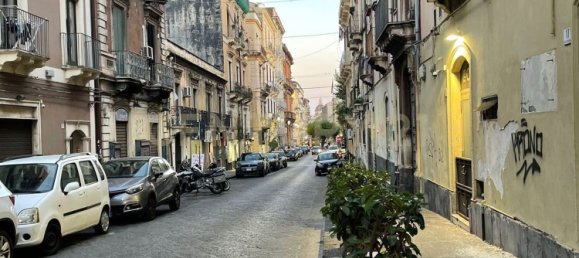 1 bedroom Apartment in Catania, Italy No. 327712 21