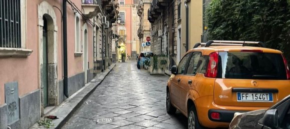 1 bedroom Apartment in Catania, Italy No. 327712 17