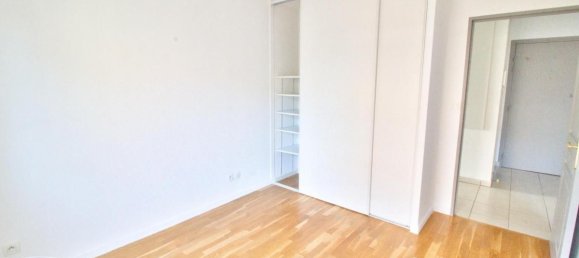 Квартира с 2 спальнями в Сент-Этьен, Франция № 205808 9