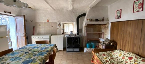 2-Zimmer Haus in Rossana, Italy, Nr. 26750 40