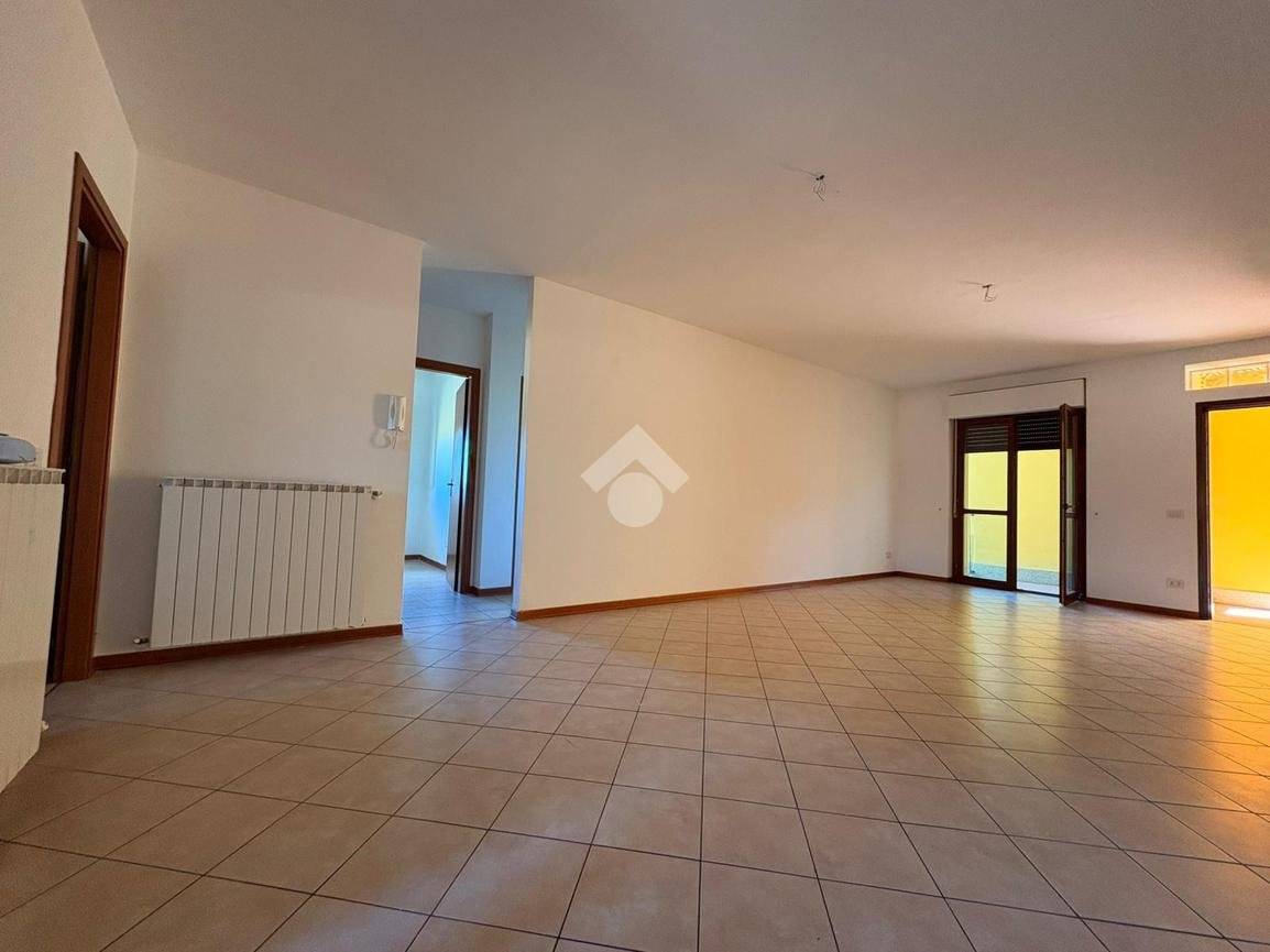 3 bedrooms Apartment in Fossato di Vico, Italy No. 258930