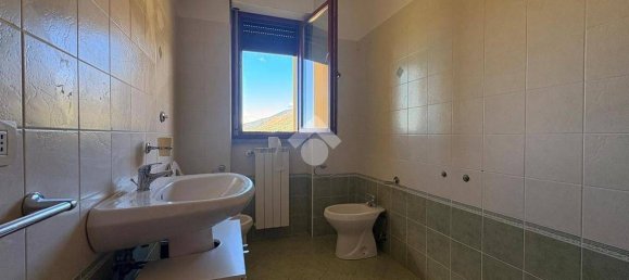 3 bedrooms Apartment in Fossato di Vico, Italy No. 258930 14