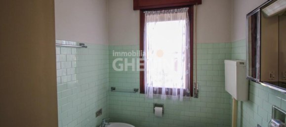 4 rooms House in San Vendemiano, Italy No. 170938 14