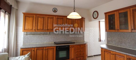 4 rooms House in San Vendemiano, Italy No. 170938 5