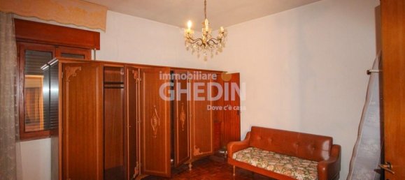 4 rooms House in San Vendemiano, Italy No. 170938 10