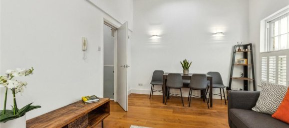 2 bedrooms Apartment in London, United Kingdom No. 12787 6