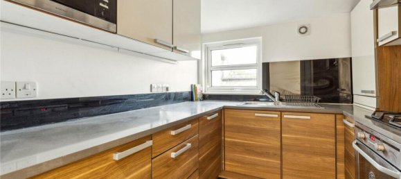 2 bedrooms Apartment in London, United Kingdom No. 12787 10