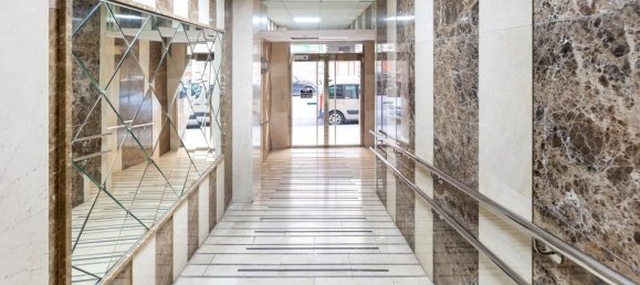 Apartamento de 3 dormitorios en Granada, Spain No. 139436 5