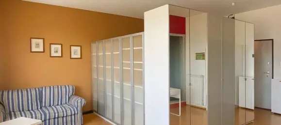 1 bedroom Apartment in Ancona, Italy No. 360463 6