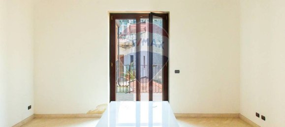 4 غرف نوم منزل في Aci Catena, Italy رقم 298499 29