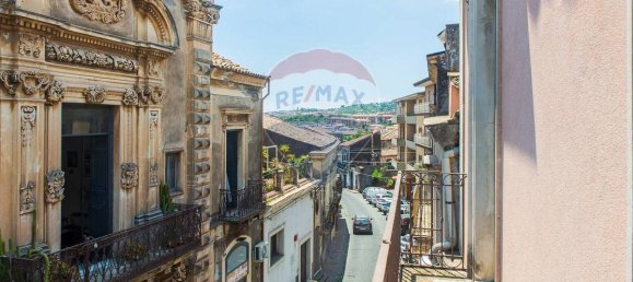 4 غرف نوم منزل في Aci Catena, Italy رقم 298499 24