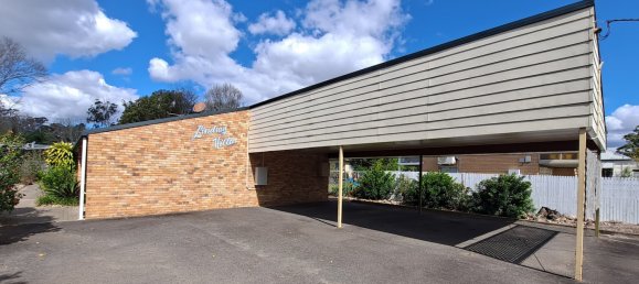 4 bedrooms Building in Bundamba, Australia No. 267 2