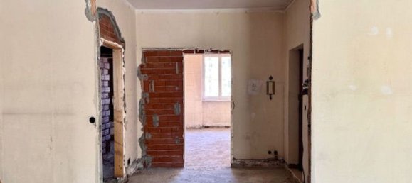 4 bedrooms Apartment in Turin, Italy No. 379746 22