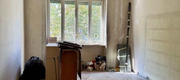 4 bedrooms Apartment in Turin, Italy No. 379746 7