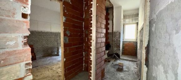 4 bedrooms Apartment in Turin, Italy No. 379746 24