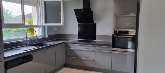 3 bedrooms House in Chalon-sur-Saone, France No. 322197 3