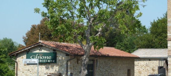 مرآب في Monteriggioni, Italy 15متر مربع رقم 298980 11