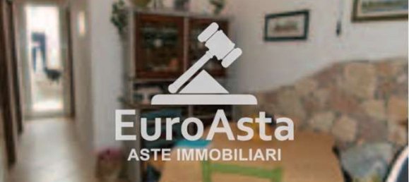 5 Schlafzimmer Wohnung in Palermo, Italy, Nr. 322868 11