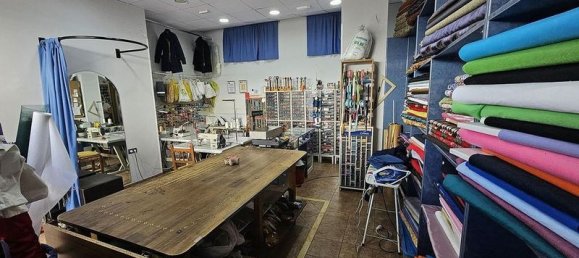 40m² Commercial property in Albolote, Spain No. 182183 3