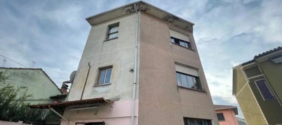 7-Zimmer Haus in Torre Beretti e Castellaro, Italy, Nr. 133581 12