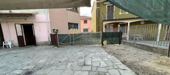 7-Zimmer Haus in Torre Beretti e Castellaro, Italy, Nr. 133581 32