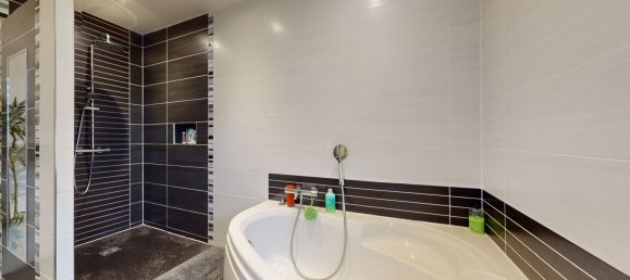 5 bedrooms House in Cormeilles-en-Parisis, France No. 150955 35