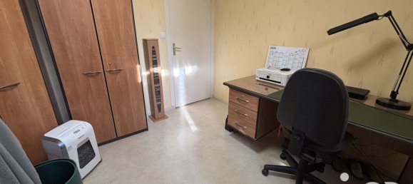 Apartamento de 3 dormitorios en Retournac, France No. 316429 12