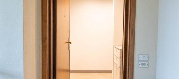 5-salle Appartement à Seriate, Italy No. 175682 24