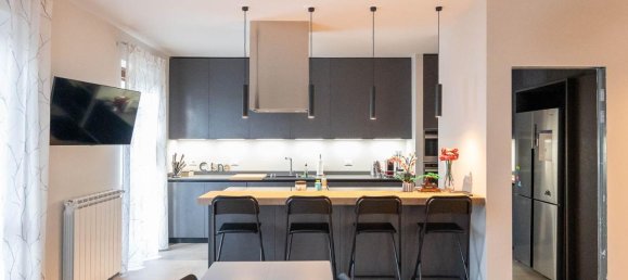 5-salle Appartement à Seriate, Italy No. 175682 4