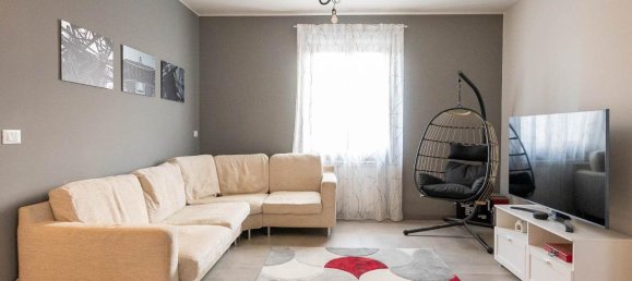 5-salle Appartement à Seriate, Italy No. 175682 7