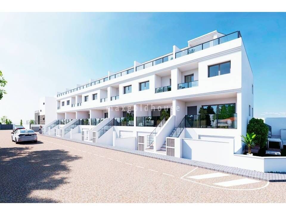 4 Schlafzimmer Stadthaus in Alicante, Spain, Nr. 240786