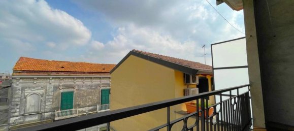 Casa de 9 divisões em Giugliano in Campania, Italy N.º 27060 103