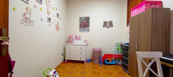 Casa de 9 divisões em Giugliano in Campania, Italy N.º 27060 85