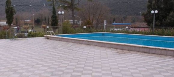 Gewerbliche Immobilie in Corciano, Italy 1588m², Nr. 373417 10