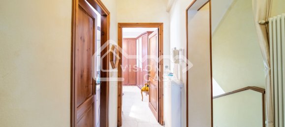 4 rooms House in Reggio Emilia, Italy No. 87569 28