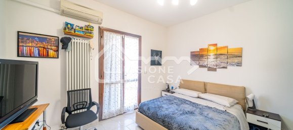4 rooms House in Reggio Emilia, Italy No. 87569 25