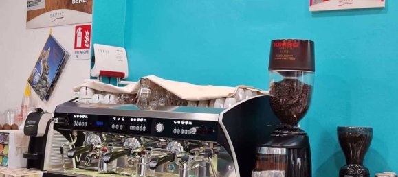 2 rooms Commercial property in Monza, Italy No. 340974 8