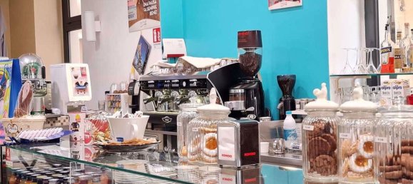 2 rooms Commercial property in Monza, Italy No. 340974 10