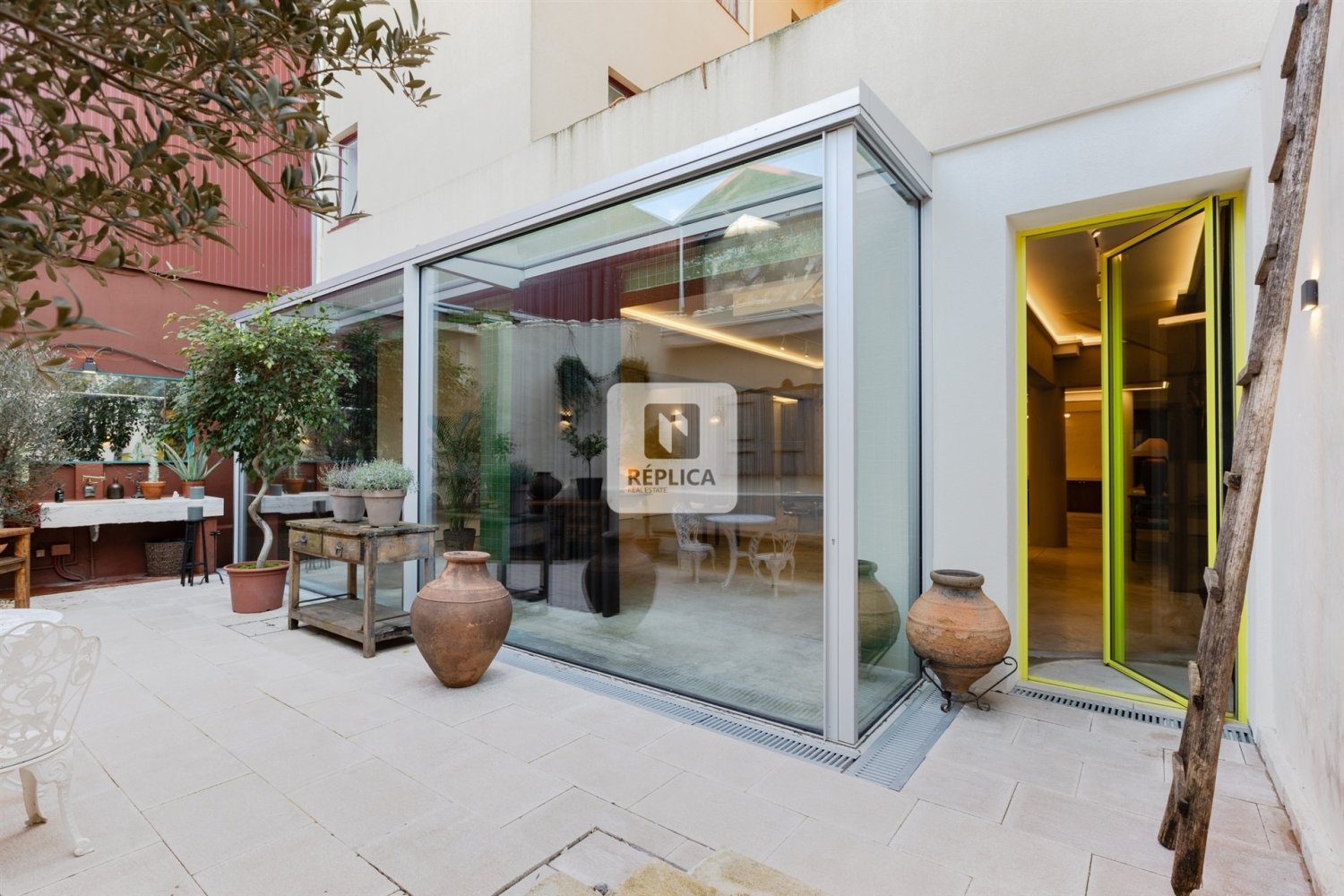 1 bedroom Apartment in Porto, Portugal No. 112205