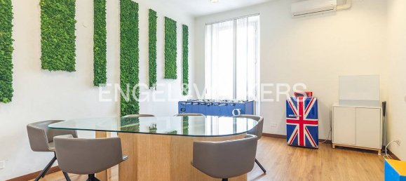 7 bedrooms Apartment in Rome, Italy No. 58716 26