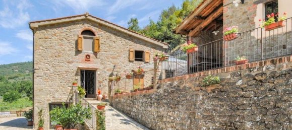 15-Zimmer Haus in Loro Ciuffenna, Italy, Nr. 54299 3