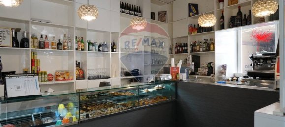 3 bedrooms Commercial property in Enna, Italy No. 56781 2