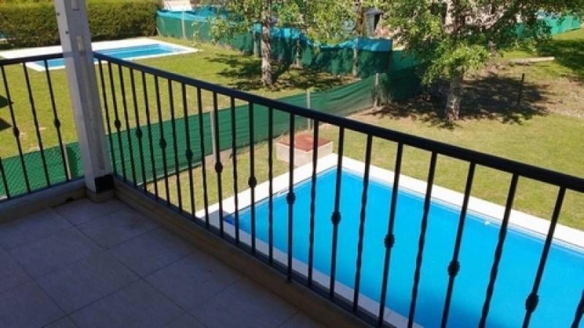 3 bedrooms House in Escobar, Argentina No. 56288