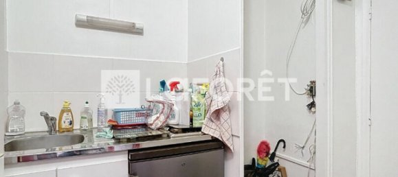 62m² Commercial property in Draveil, France No. 146569 5