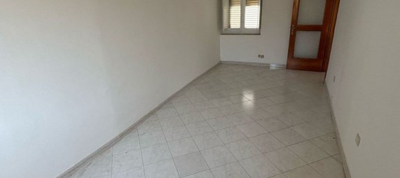 4 rooms House in Baronissi, Italy No. 26428 9