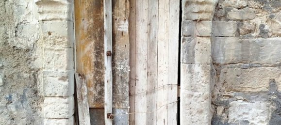 Дом с 2 комнатами в Рагуза, Италия № 52139 9